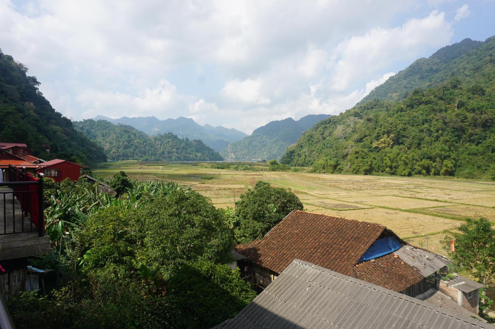 Duy Tuyen Ba Be Homestay Free Bbq Bac Kan Eksteriør bilde